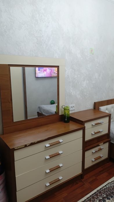 Продаётся спальный набор