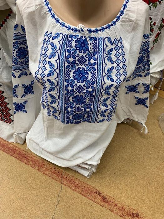 Bluza tip ie . Dama . Bărbați.  Copii