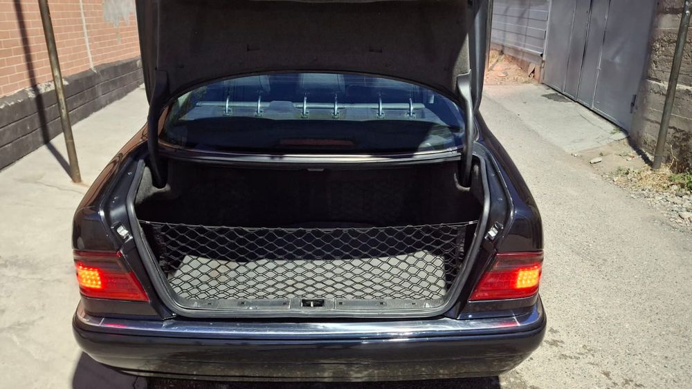Мерседес W210  продам