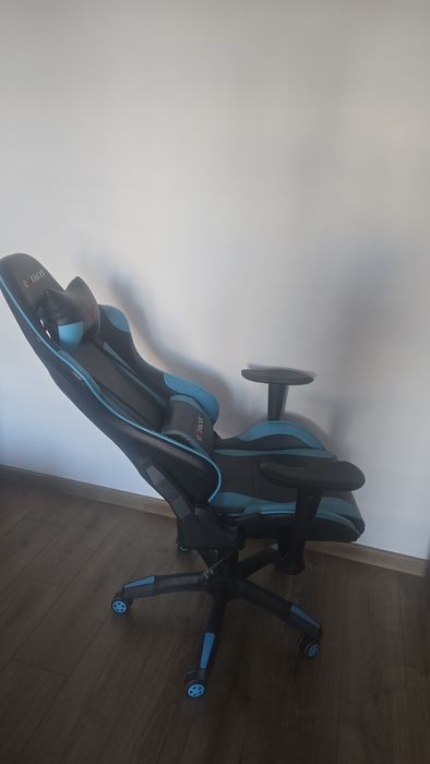 Scaun Gaming folosit