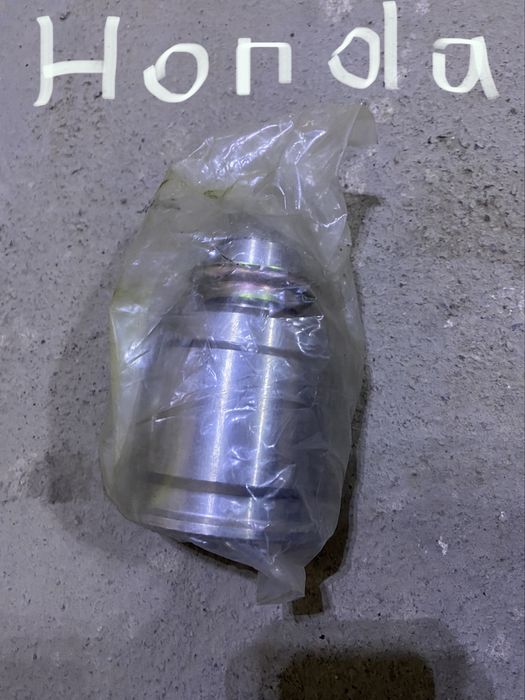 Honda Tayota zapchaslari bor