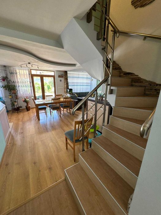 Продава се Къща в с. Драгижево, Област Велико Търново - 440 кв.м за 719 €/кв.м - Снимка #5