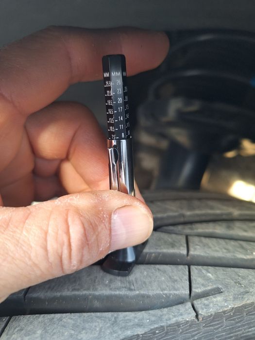 Продавам Гуми с Джанти