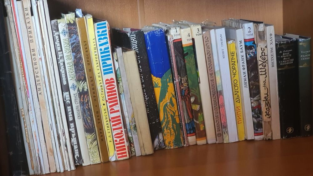 Книги световна класика,романи,приключенски, история,приказки