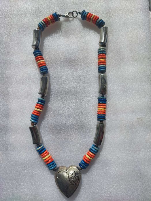 Colier, gablonțuri, brățări, accesorii