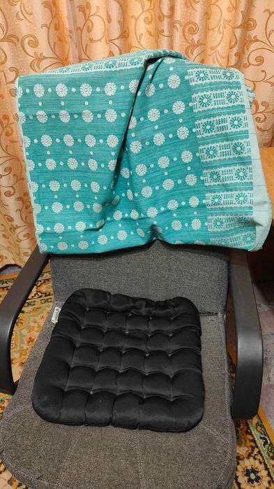 Накидка на домашнее кресло