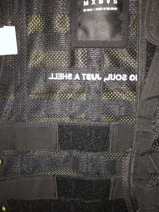 Vesta MXDVS "No Soul, Just A Shell"