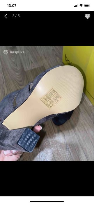 Продаю новые босоножки Baldi