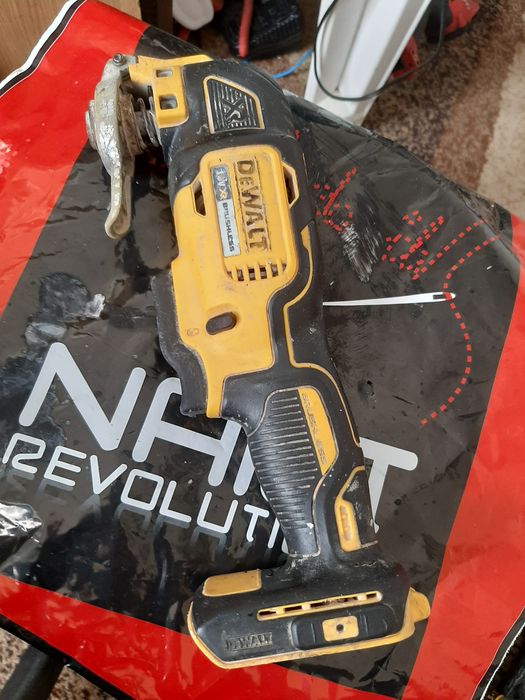 Devalt multifuncționa brushles