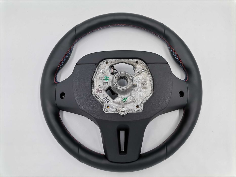 M Sport Спортен Волан BMW G20 G21 G22 G26 i4 G30 G31 G14 G01 G11 G05