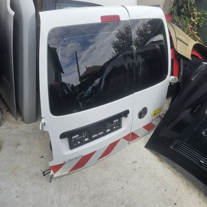 Врати и преден капак CADDY 2015G