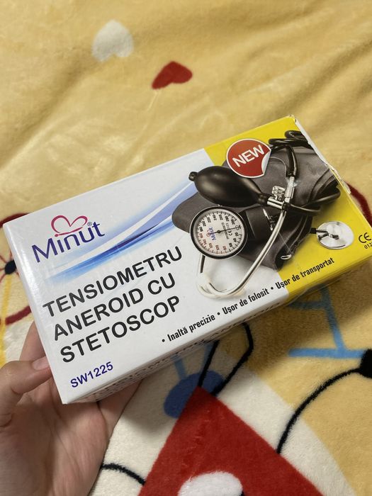 Tensiometru cu stetoscop
