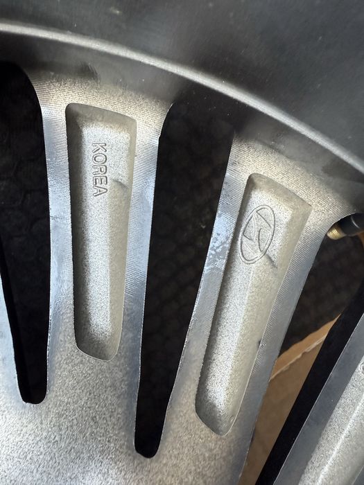 Диски оригинал хундай 4шт