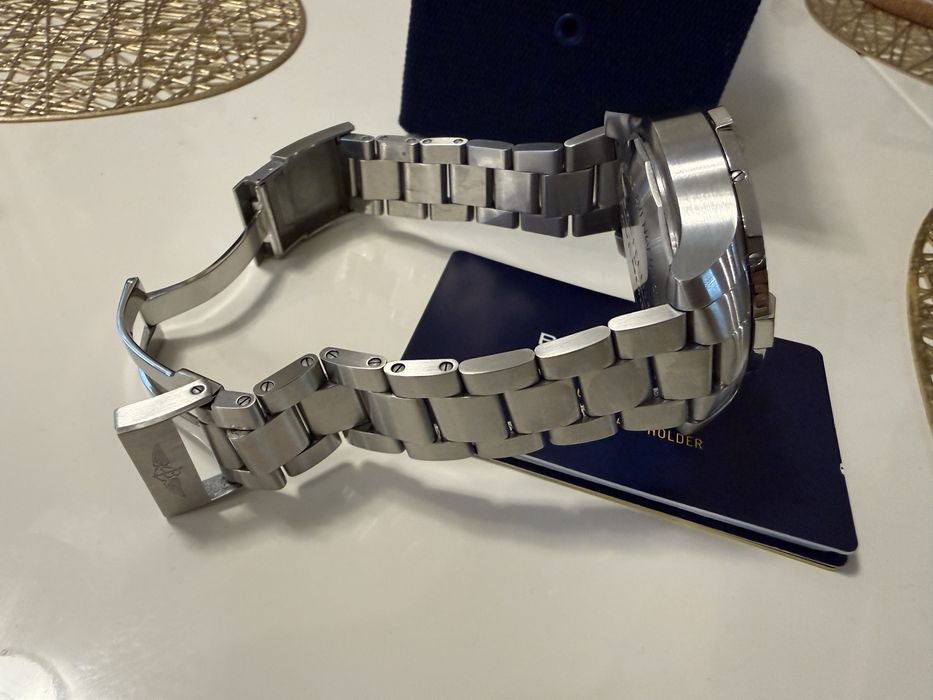 Breitling Super Avenger Chronograph  48mm. Оригинален, като нов. 2024г