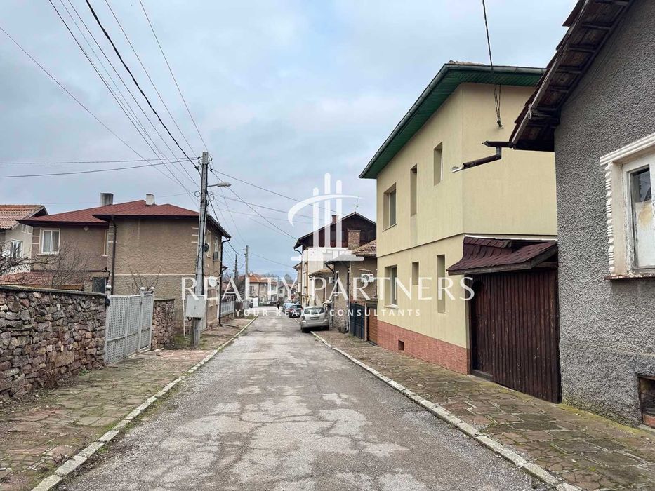 Парцел в с. Ноевци област Перник