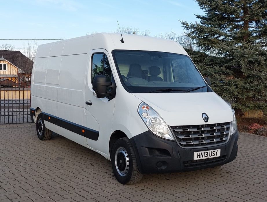 Renault Master din 2014 motor 2.3 diesel Manual Volan pe dreapta
