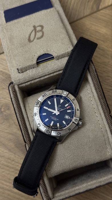 Breitling yengi soat