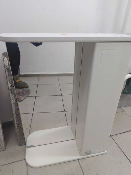 Зеркало шкафчик в ванную