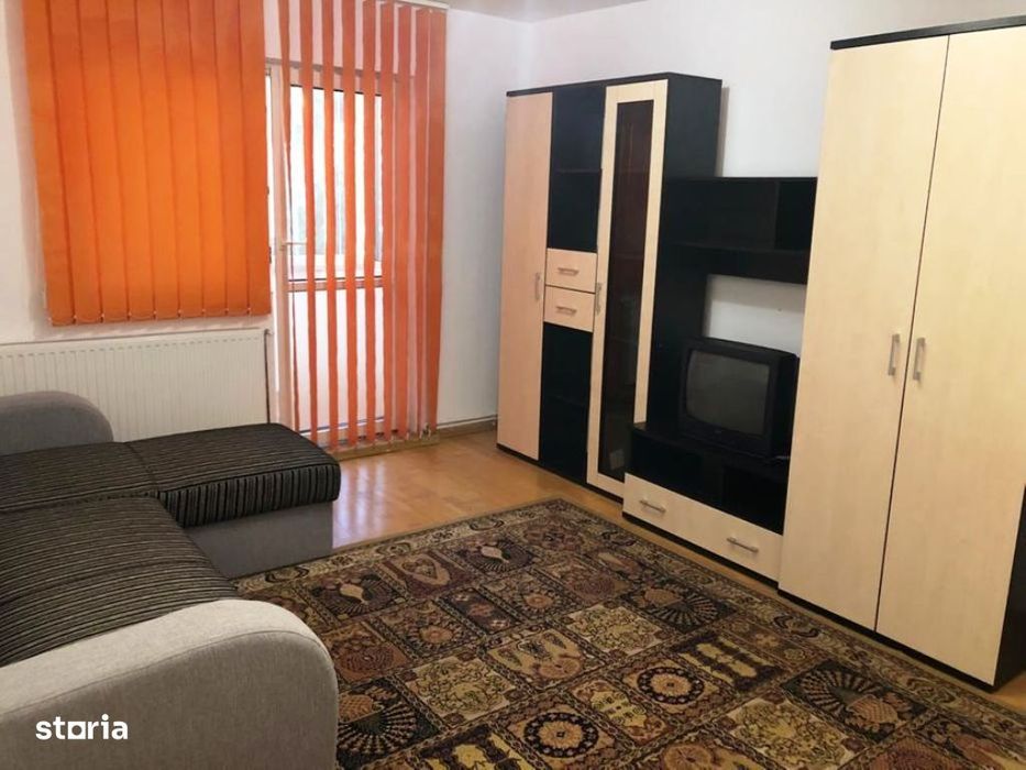 Inchiriem Apartament 3 Camere Mobilat Semidecomandat Racadau