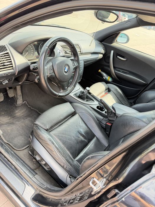 Продавам Bmw 118d софия