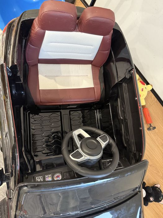 Детская машина Mercedez