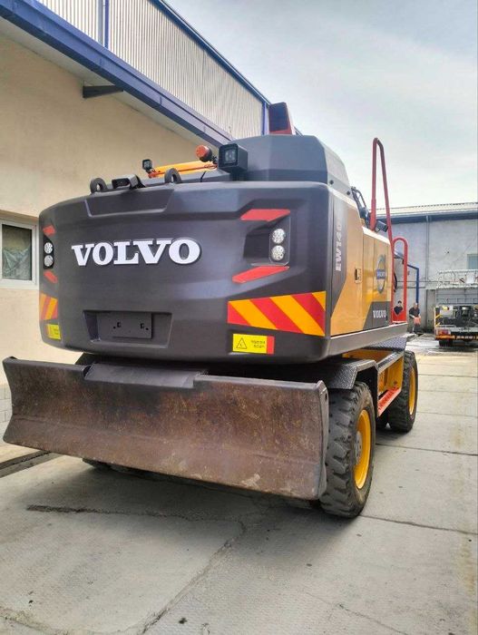 Экскаватор VOLVO EW140E 2017 Сотилади
