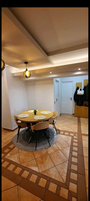Apartament 3 camere