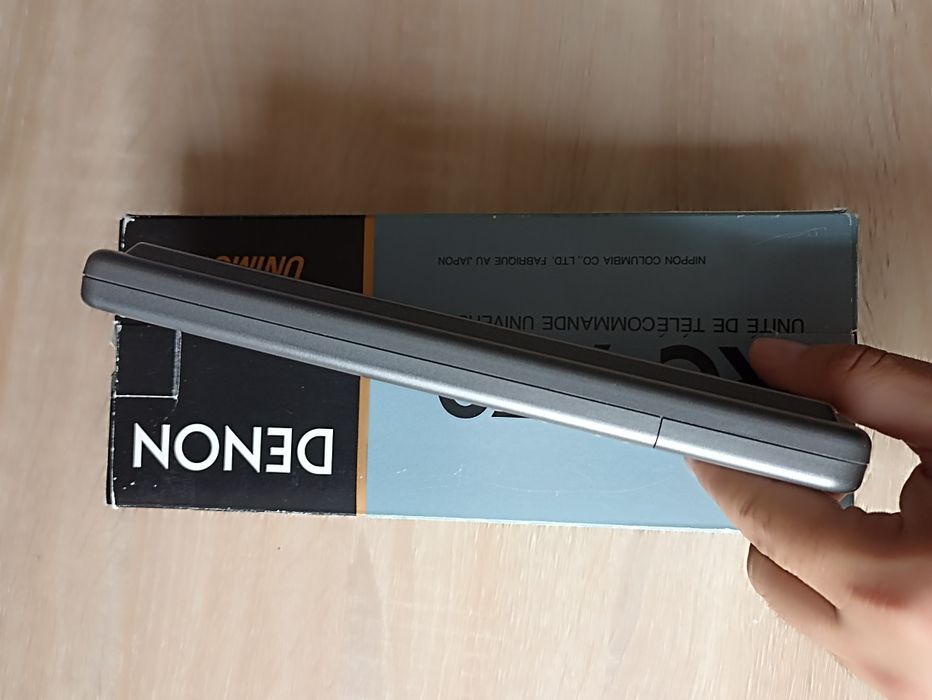 Telecomanda universala Denon RC 770