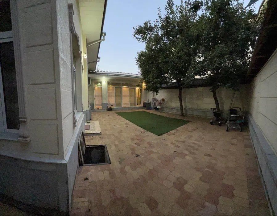 Продаётся Дом Яккасарай махалля Ракат 3 сотки Фасад 16м 5 комнат