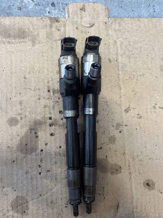 Injector/Injectoare Mitsubishi ASX 1.8 D 150 cp an 2013 cod 1465A323