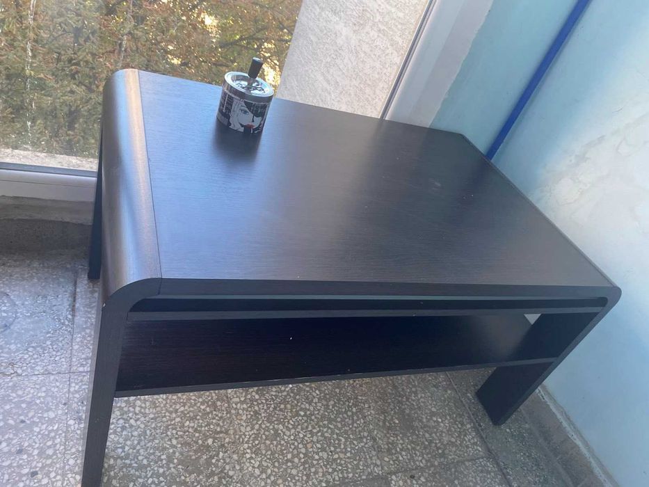 Намалени!!!Трапезна маса,холна маса и столове