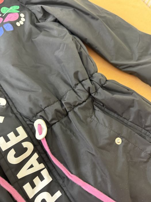 Цветно детско момичешко яке с качулка и ластик