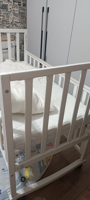 Детская кроватка до 1 года