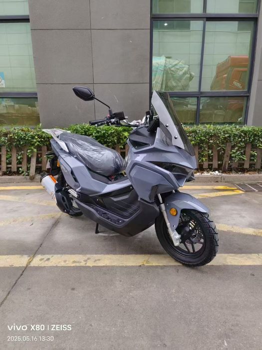 Мопед Скутер OSAKA 180 куб(49 куб)•в Россию, СНГ