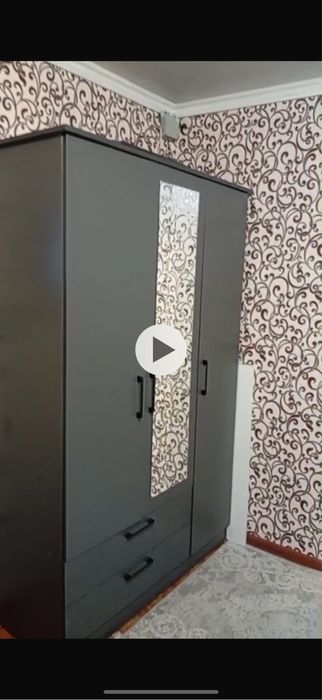 Шкаф новый коричневый