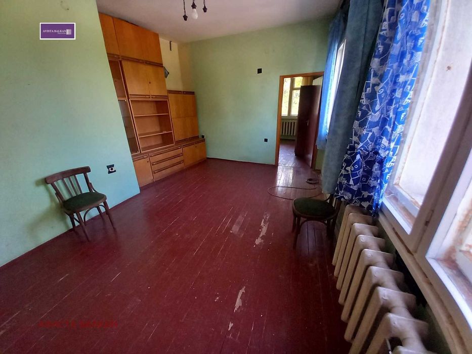 Продава се Двустаен апартамент в София, Център - 68 кв.м за 2633 €/кв.м - Снимка #1