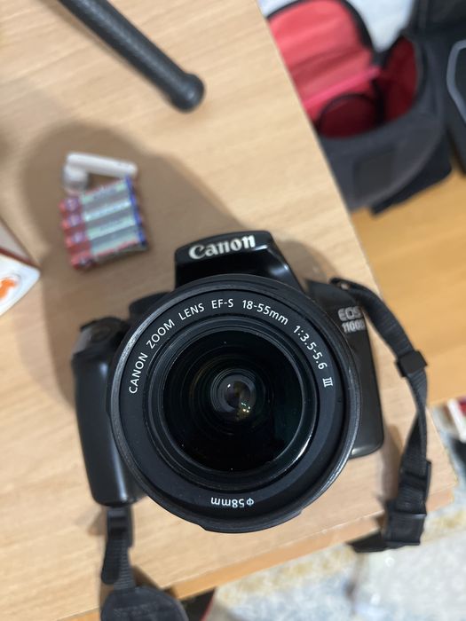 Canon 1100D в отличном состоЯний