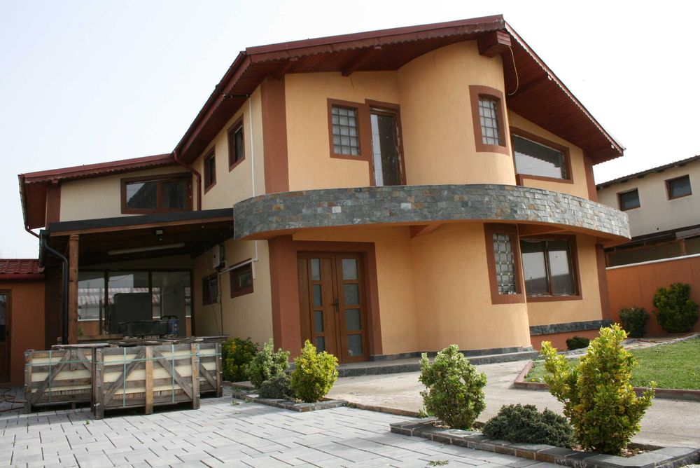 casa-vila  zona anl parc -valea fetii strada bambusului