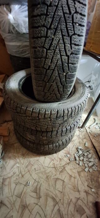 Астана. Продам шины , зима , липучка .