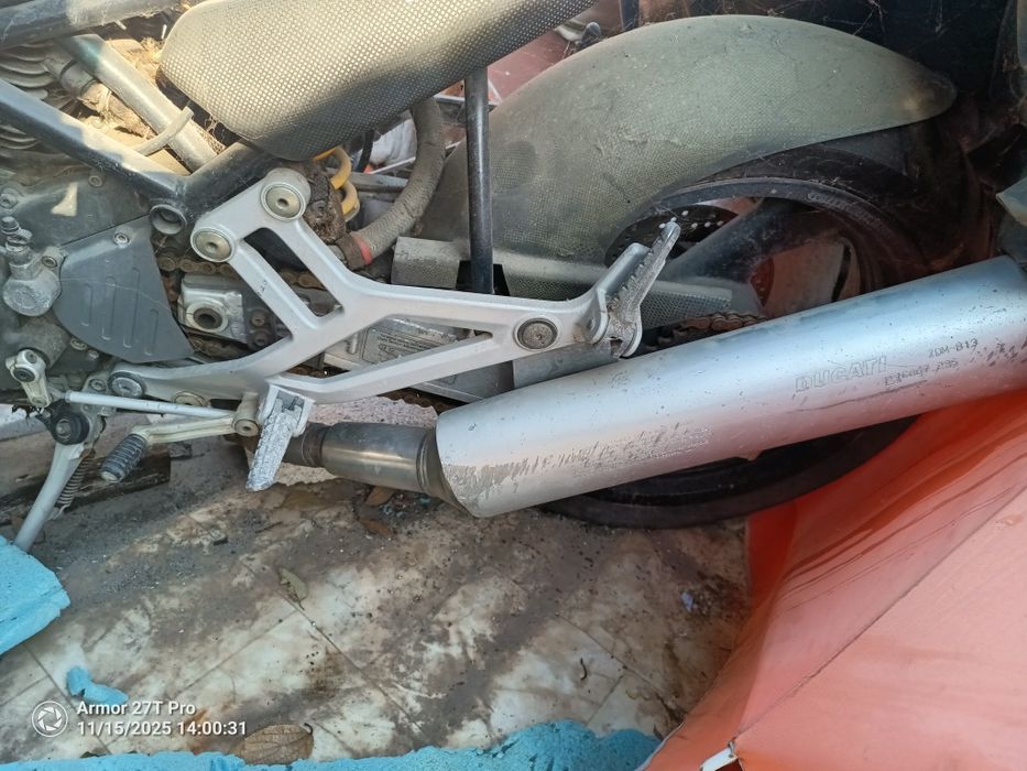 Ducati M900 ST2 1999