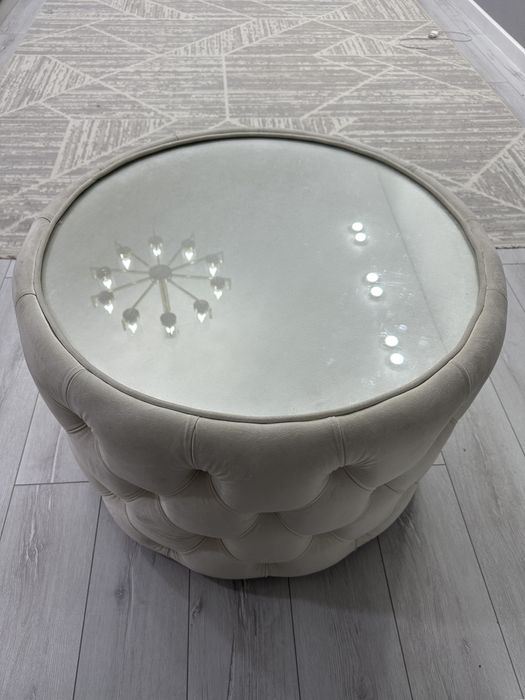 Пуфик для гостиной