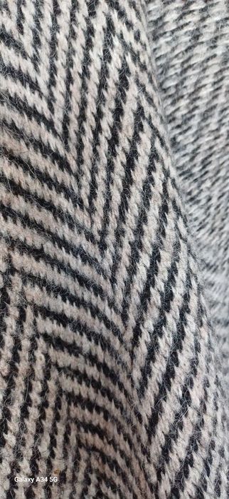 Пончо "Massimo Dutti".