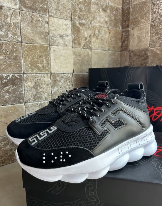 Versace chain reaction premium black