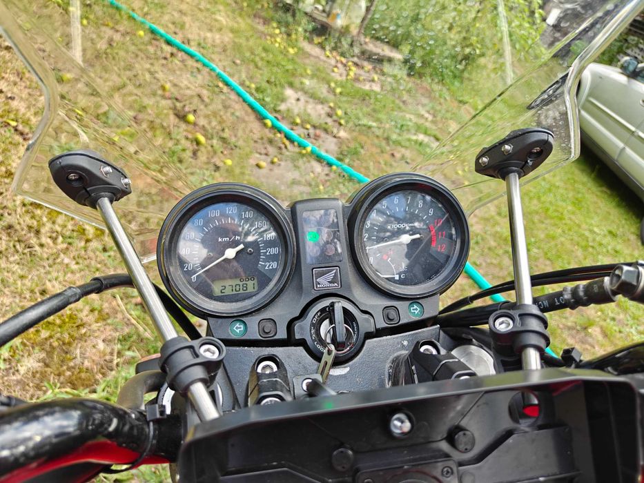 Honda CBF 500 | Реални 27к км | ТОП състояние, Android Auto, LED