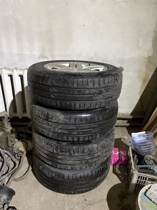 Продам комплект дисков на 15
