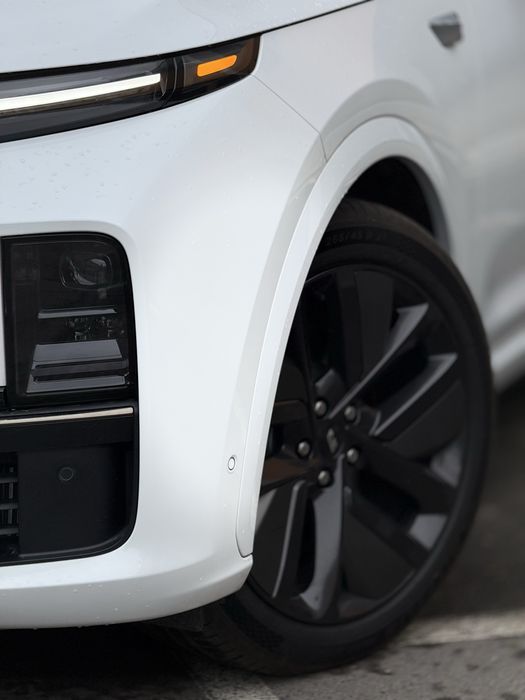 Li 7 ultra 2025 / 55.000$