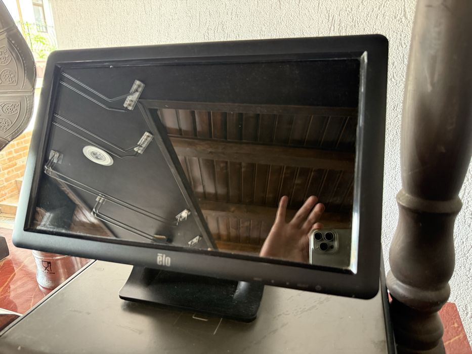 touch casa de marcat unitate si monitor pentru Horeca