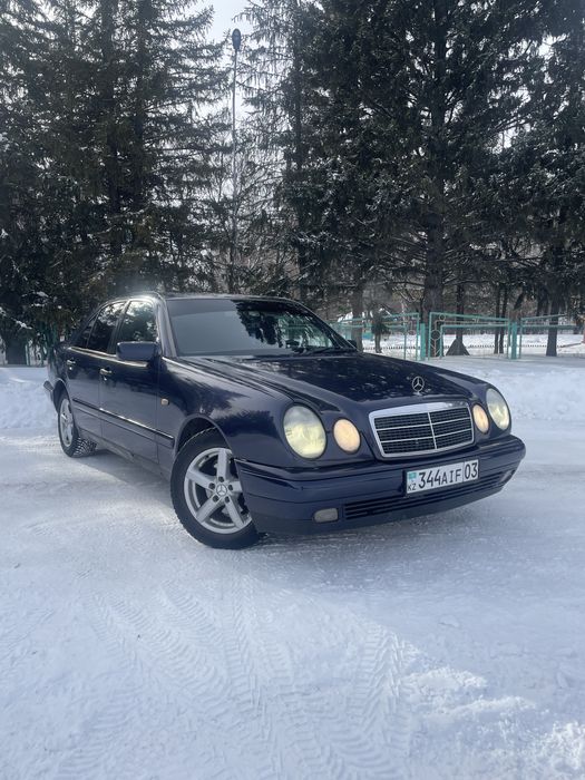 Продам мерседес w210