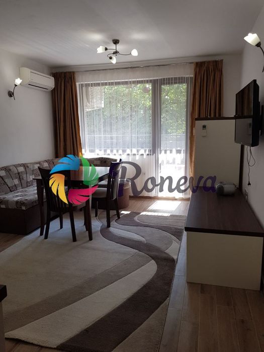 Дава се под наем Тристаен апартамент в Варна, Червен площад - 86 кв.м за 650 € - Снимка #1