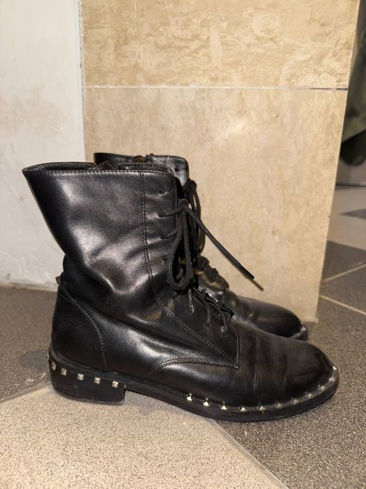 Черни боти Valentino